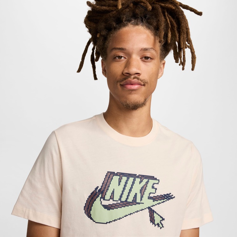 Camiseta Nike Sportswear Icon Futura Masculina - Foto 3