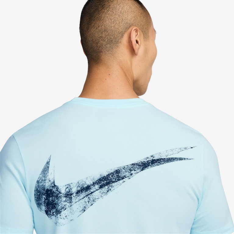 Camiseta Nike Dri-FIT Swoosh Masculina - Foto 2