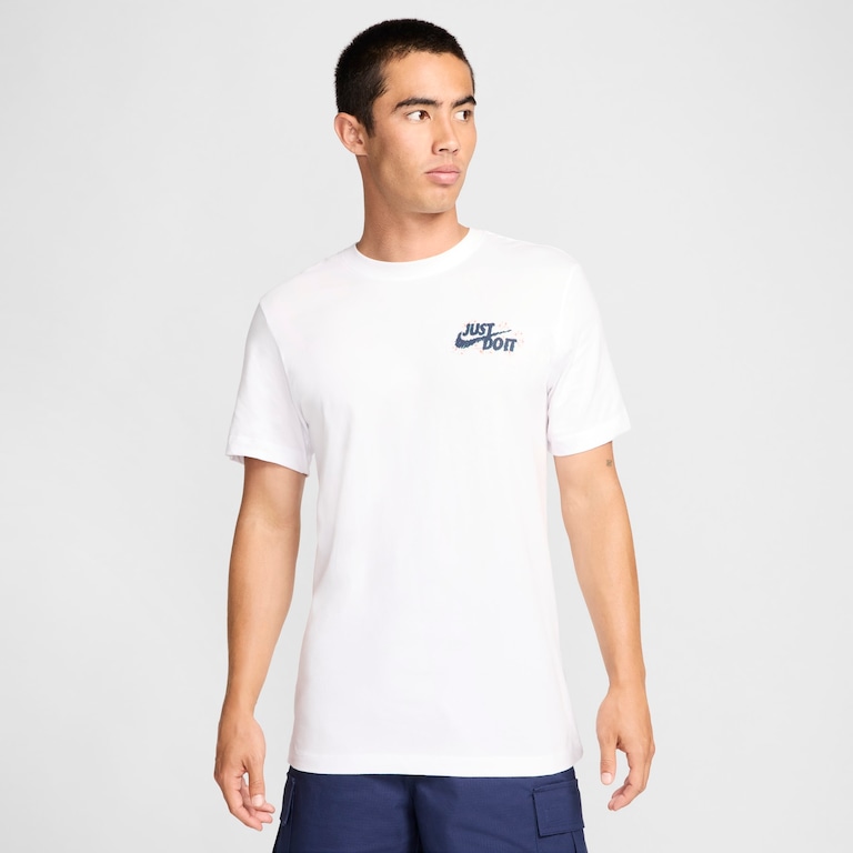Camiseta Nike Sportswear JDI Masculina - Foto 2