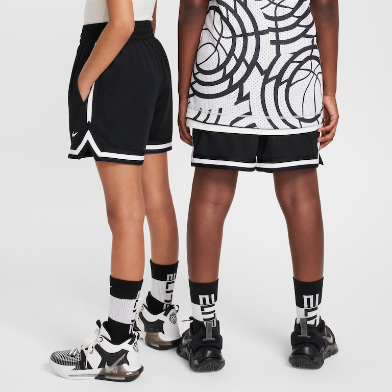 Shorts Nike Dri-FIT DNA 5In Infantil - Foto 2