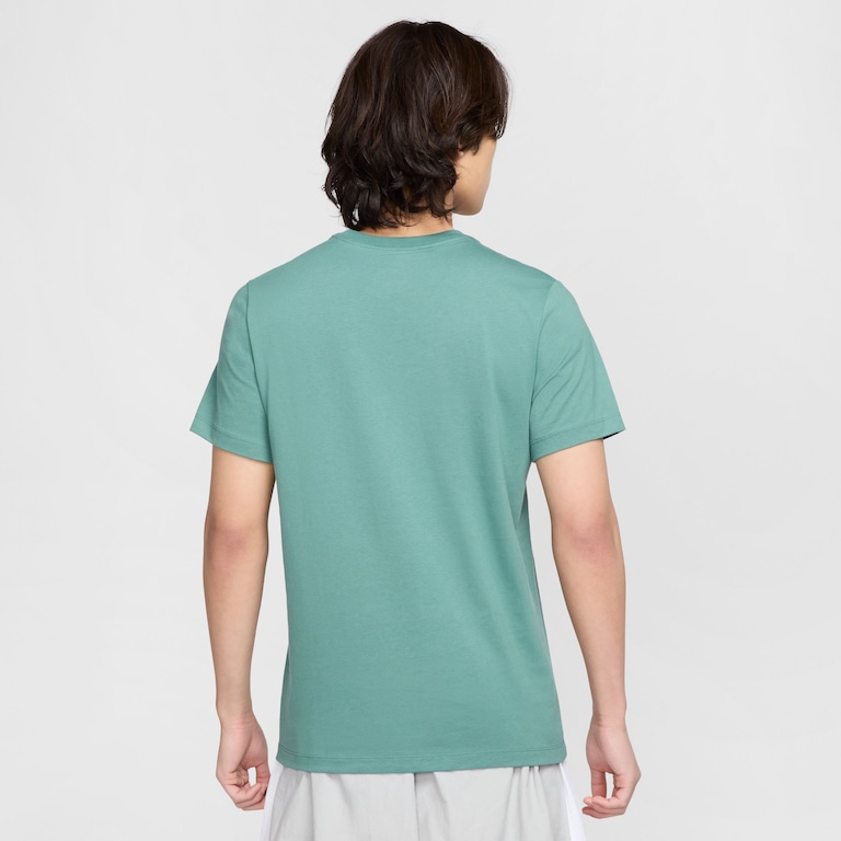 Camiseta Nike Sportswear Masculina - Foto 2