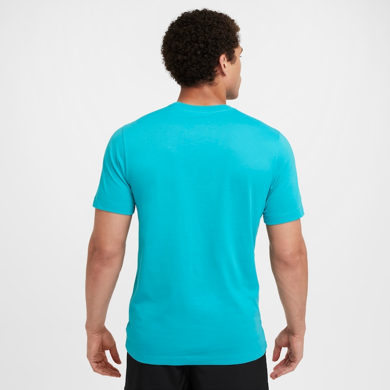 Camiseta Nike Fri-FIT GFX Masculina - Foto 2