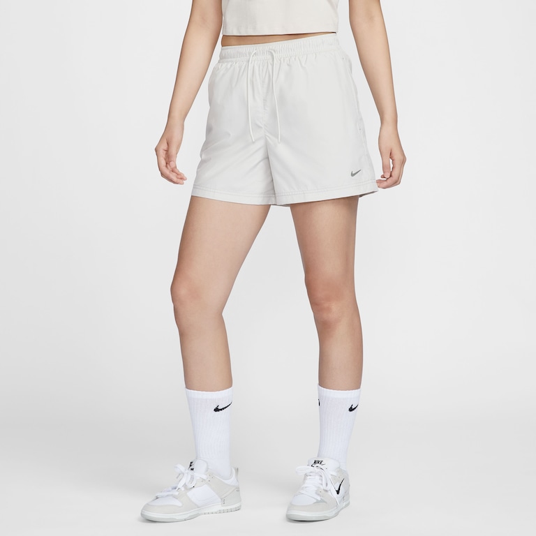 Shorts Nike Sportswear Woven Feminino - Foto 4