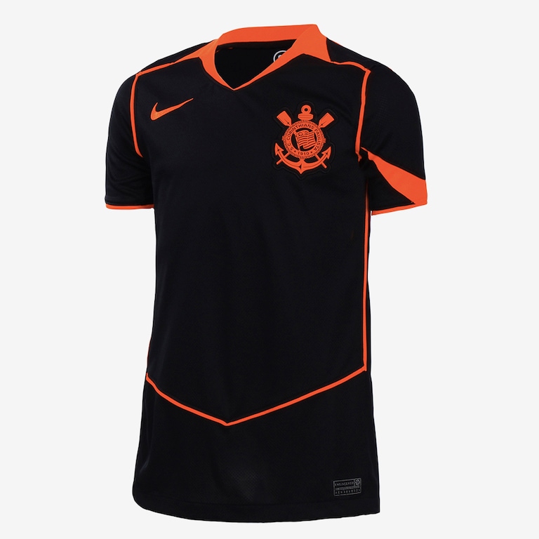 Modelo vestindo a terceira camisa do Corinthians Total90 2025/26