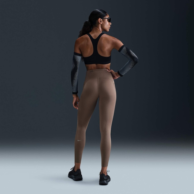 Legging Nike Dri-FIT Swift Feminina - Foto 4