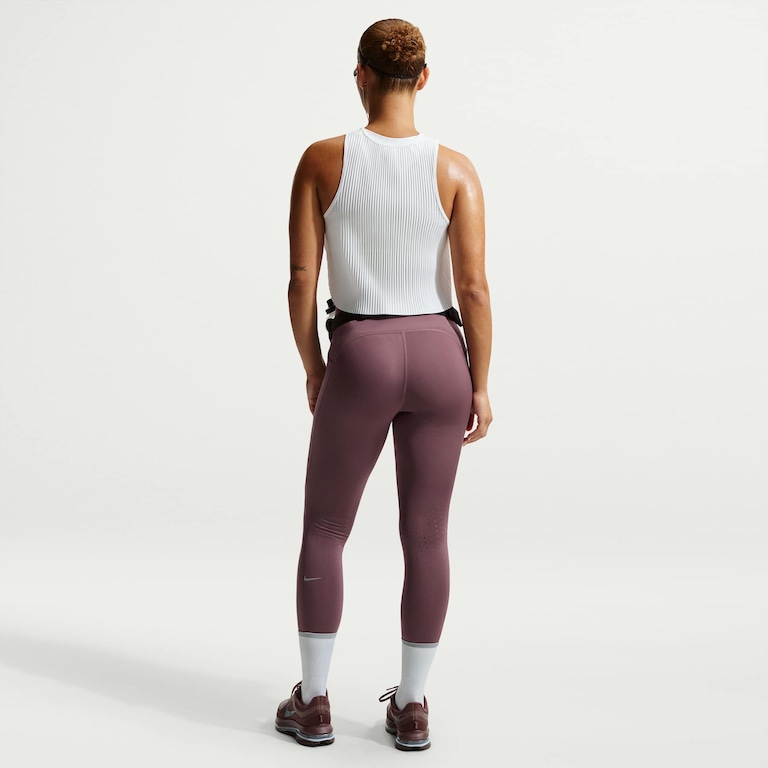 Legging Nike Dri-FIT Swift Feminina - Foto 5