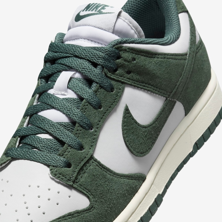 Tênis Nike Dunk Low Feminino - Foto 7