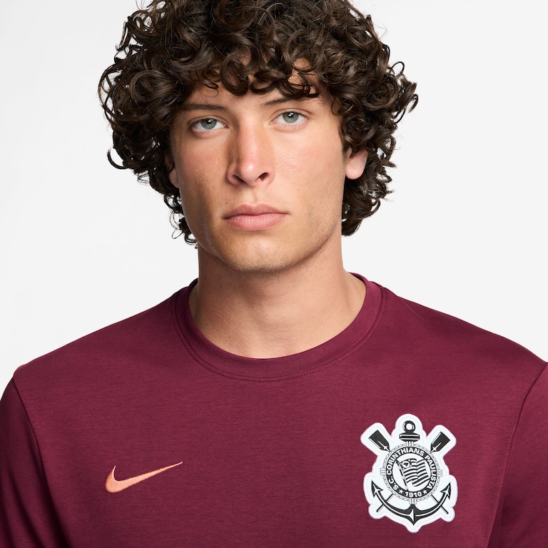 Camiseta Nike Corinthians Travel Masculina - Foto 3