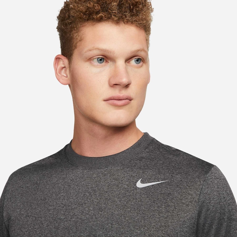 Camiseta Nike Dri-FIT Seasonal Masculina - Foto 3