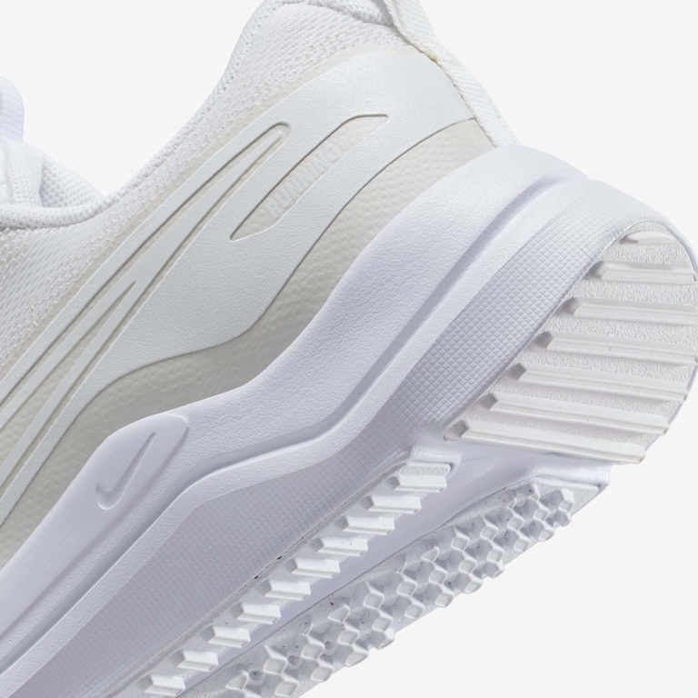 Tênis Nike Cosmic Runner Infantil - Foto 8