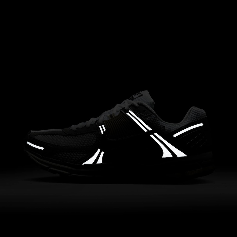 Tênis Nike Zoom Vomero 5 Masculino - Foto 11