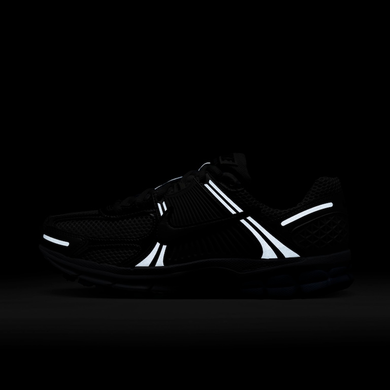 Tênis Nike Zoom Vomero 5 Feminino - Foto 11