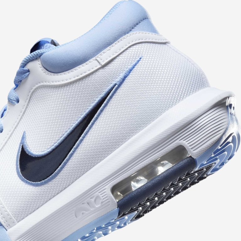 Tênis Nike LeBron Witness 8 Masculino - Foto 8
