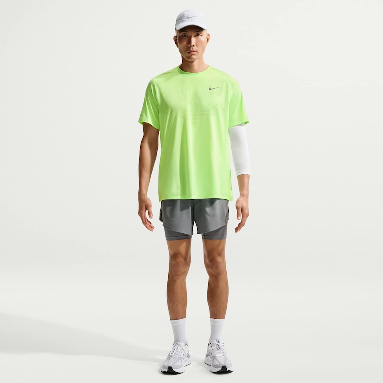 Camiseta Nike Dri-FIT Advance Masculina - Foto 4