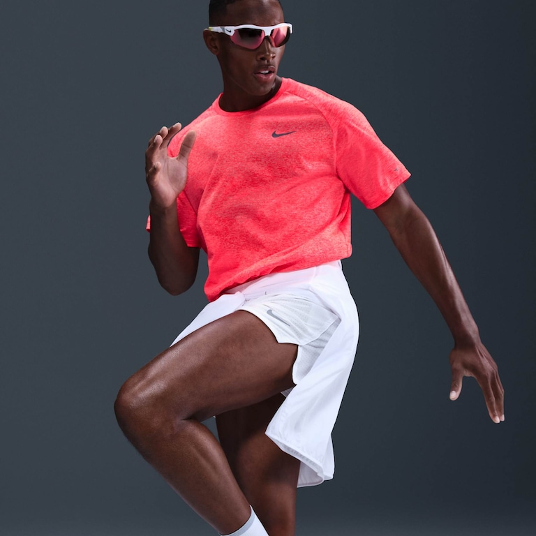 Camiseta Nike Dri-FIT Advance Masculina - Foto 3