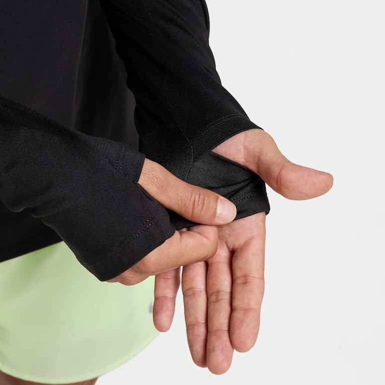 Camiseta Nike Stride Masculina - Foto 5