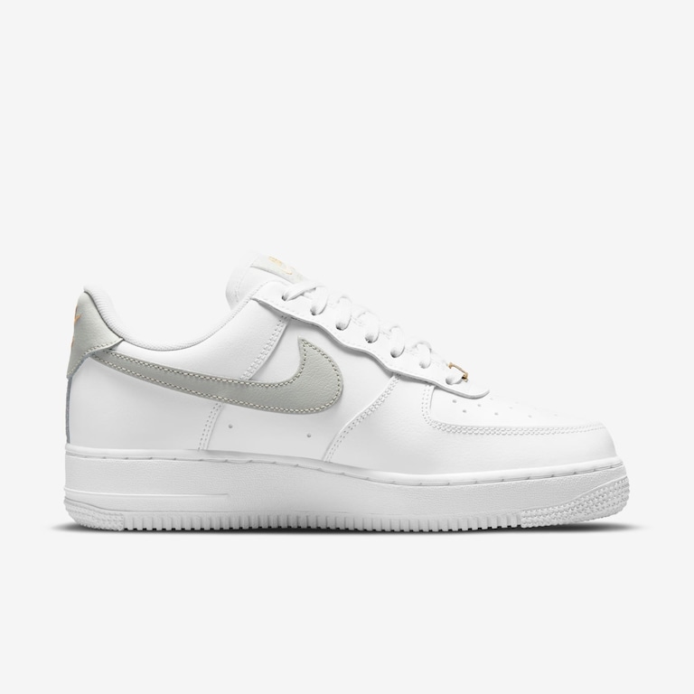 Tênis Nike Air Force 1 "07 Feminino - Foto 3