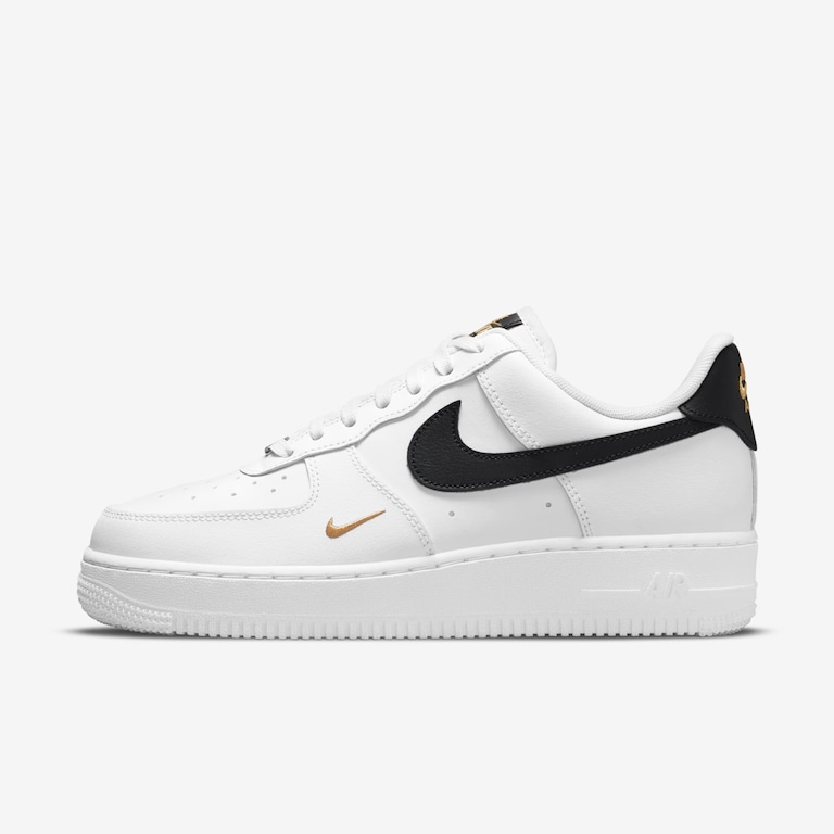 Tênis Nike Air Force 1 "07 Feminino - Foto 1