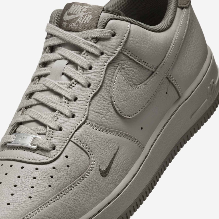 Tênis Nike Air Force 1 '07 LV8 Masculino - Foto 7