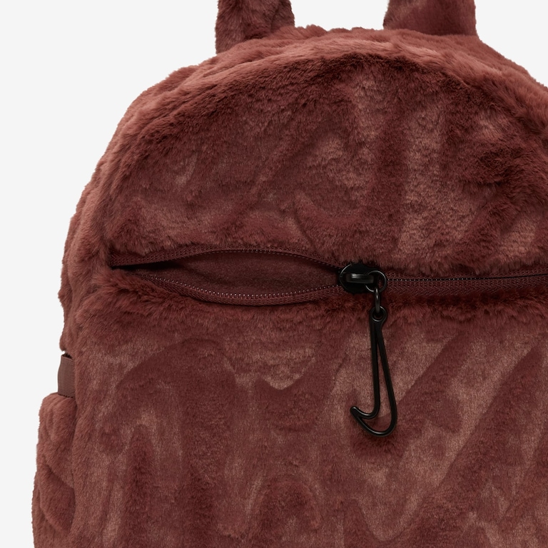 Mochila Nike Sportswear Mini Futura 365 Feminina - Foto 6