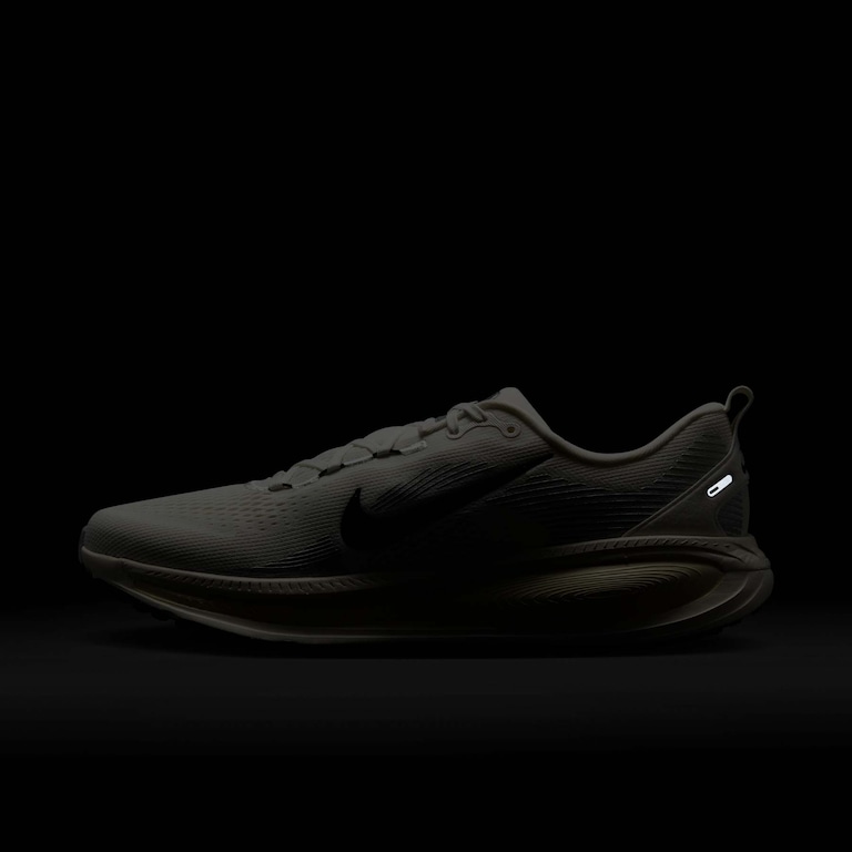 Tênis Nike Vomero 18 Masculino - Foto 11
