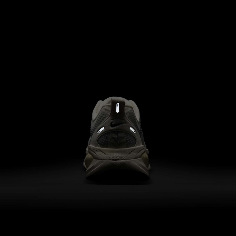 Tênis Nike Vomero 18 Masculino - Foto 9