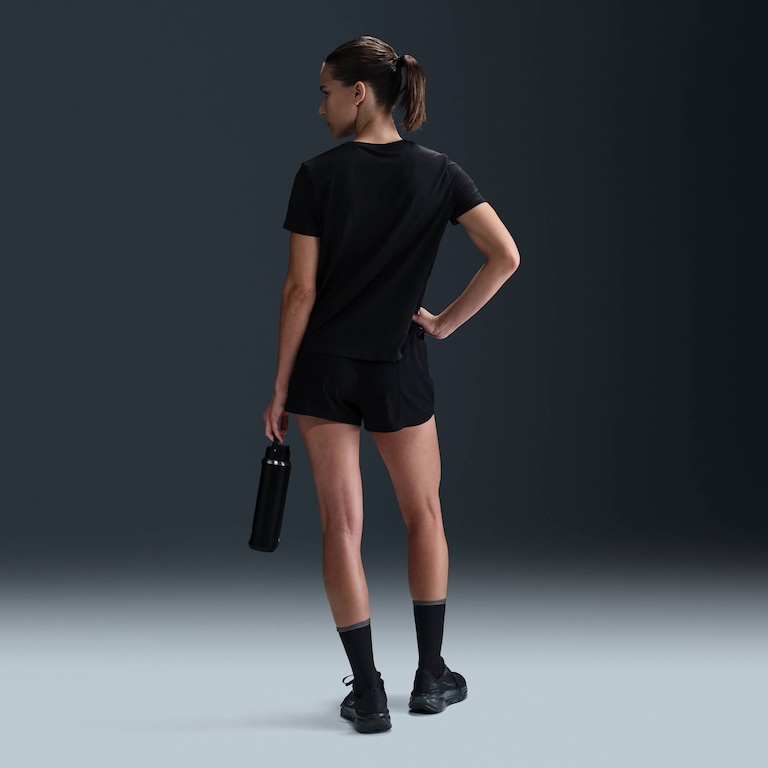 Camiseta Nike One Swoosh Feminina - Foto 5