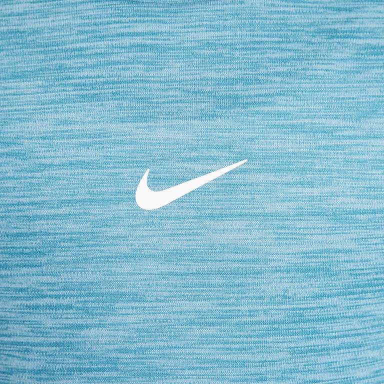 Camiseta Nike Dri-FIT Essential Infantil - Foto 4