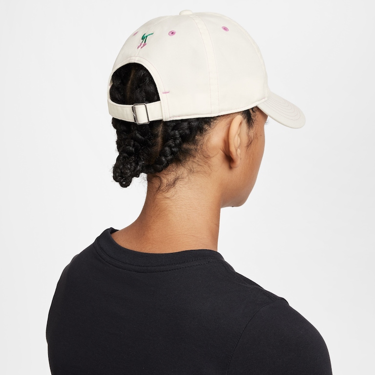 Boné Nike Club Infantil - Foto 6