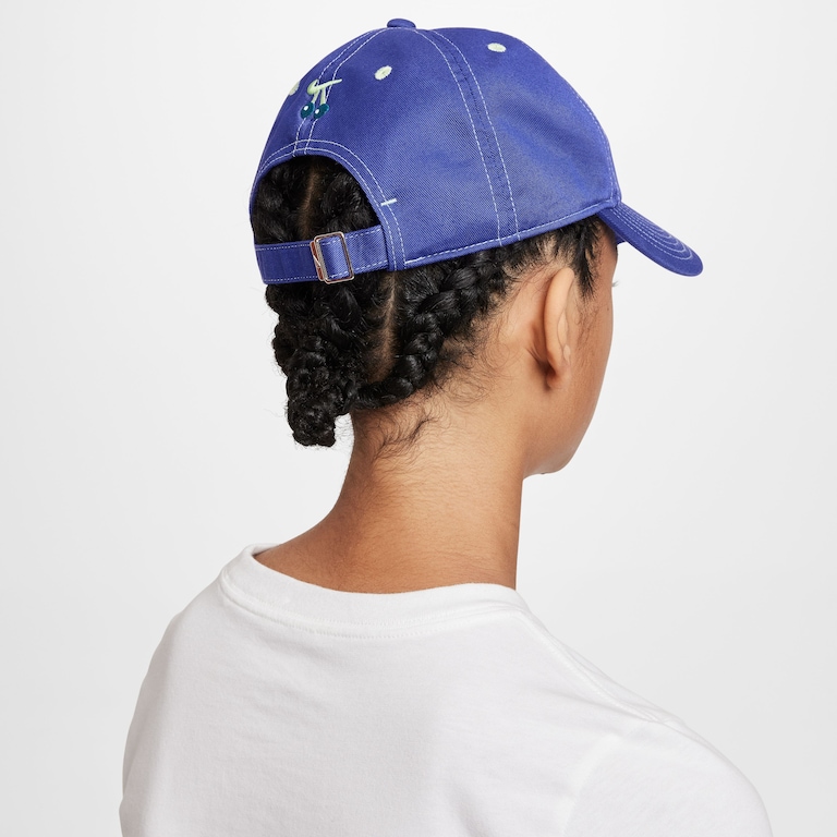 Boné Nike Club Infantil - Foto 5