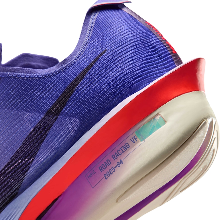 Tênis Nike ZoomX VaporFly 4 Feminino - Foto 8