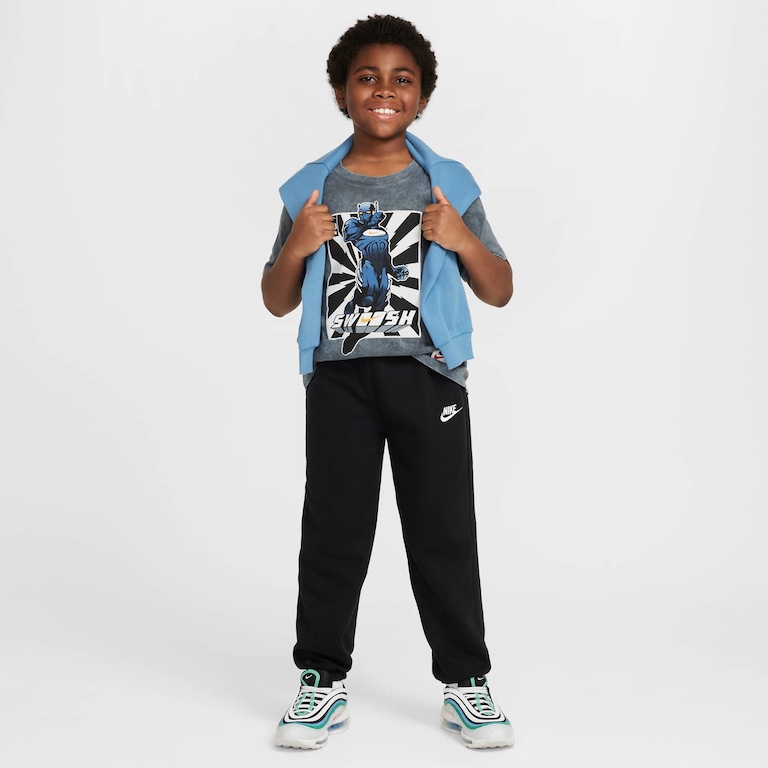Camiseta Nike Sportswear IYKYK Hero Infantil - Foto 6