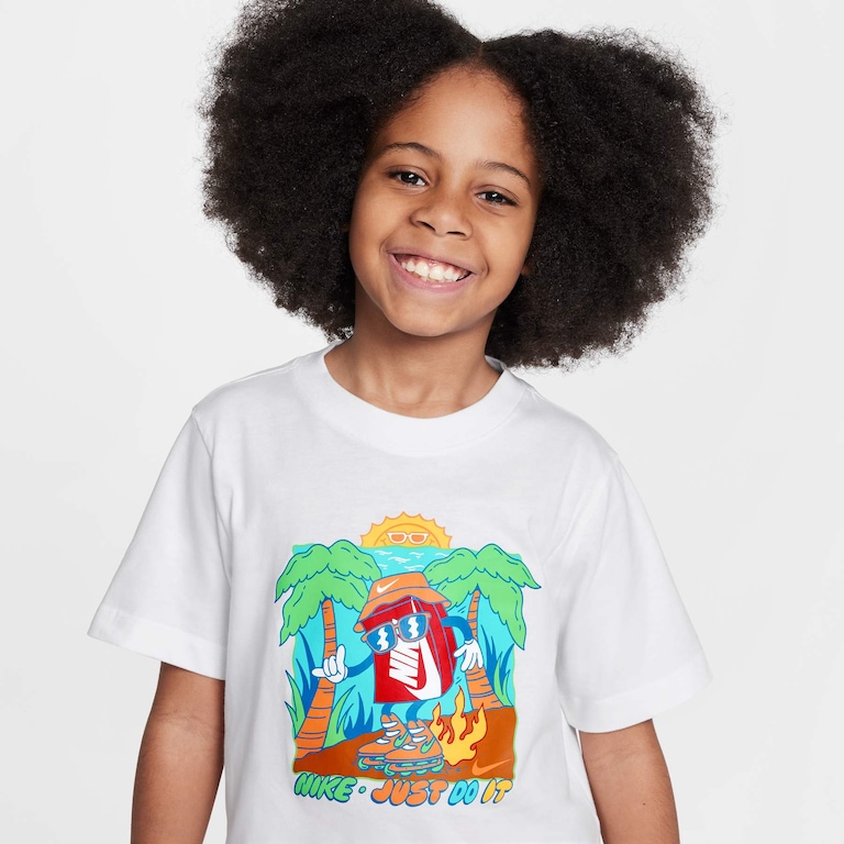 Camiseta Nike Sportswear Boxy 3 Infantil - Foto 3