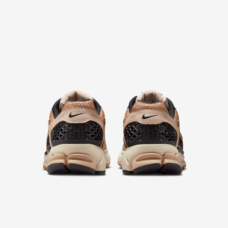 Tênis Nike Zoom Vomero 5 Feminino - Foto 6