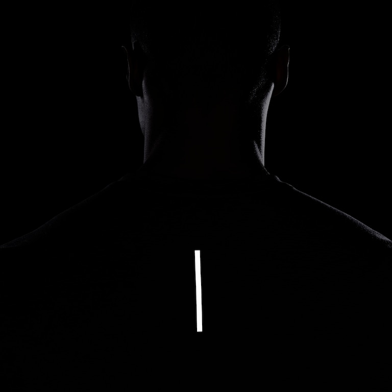 Camiseta Nike Dri-FIT Rise365 Masculina - Foto 8