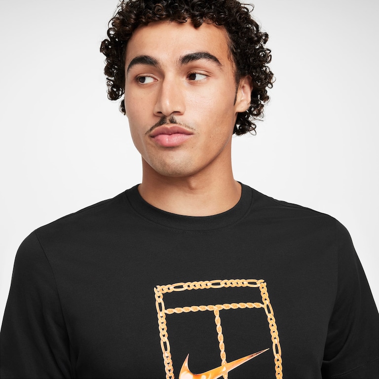 Camiseta NikeCourt Dri-FIT Heritage Masculina - Foto 3