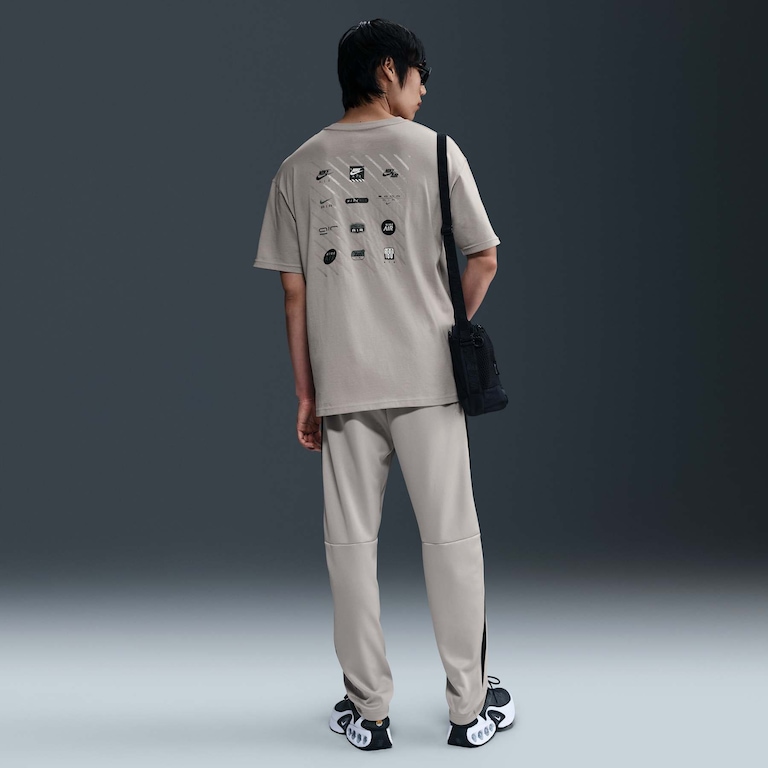 Camiseta Nike Max90 Air Essential Masculina - Foto 5