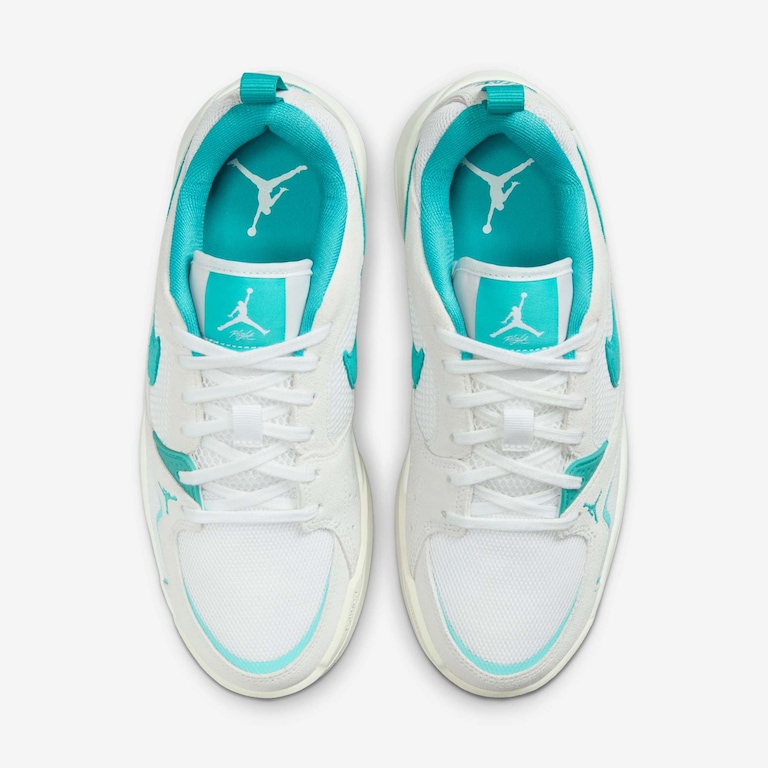 Tênis Jordan CMFT ERA Feminino - Foto 4