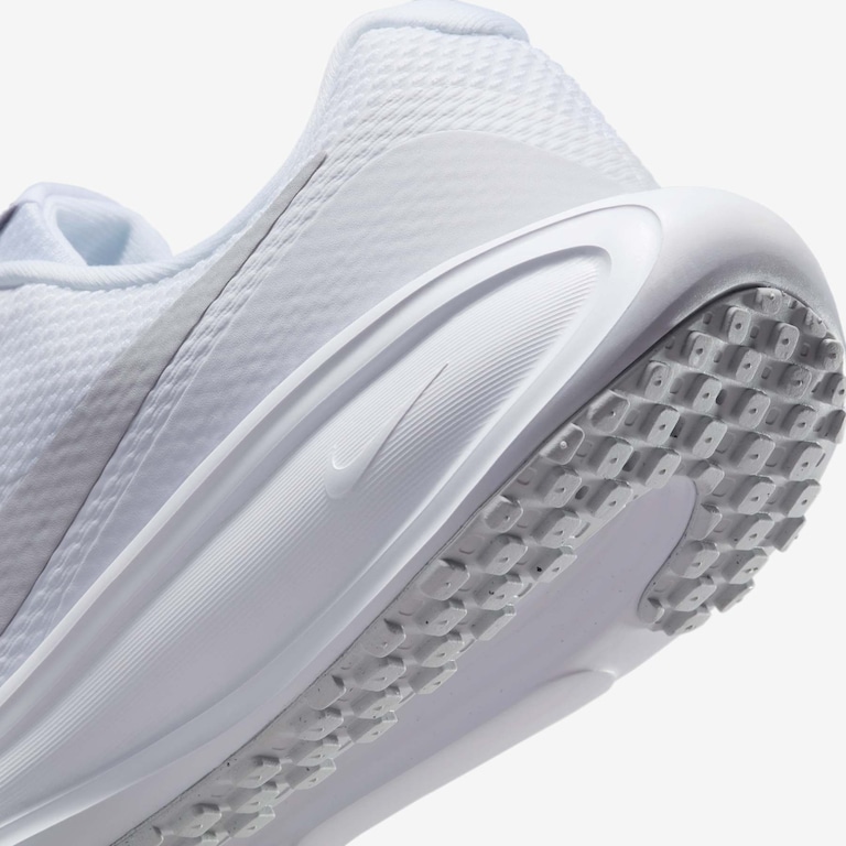 Tênis Nike Revolution 8 Feminino - Foto 8