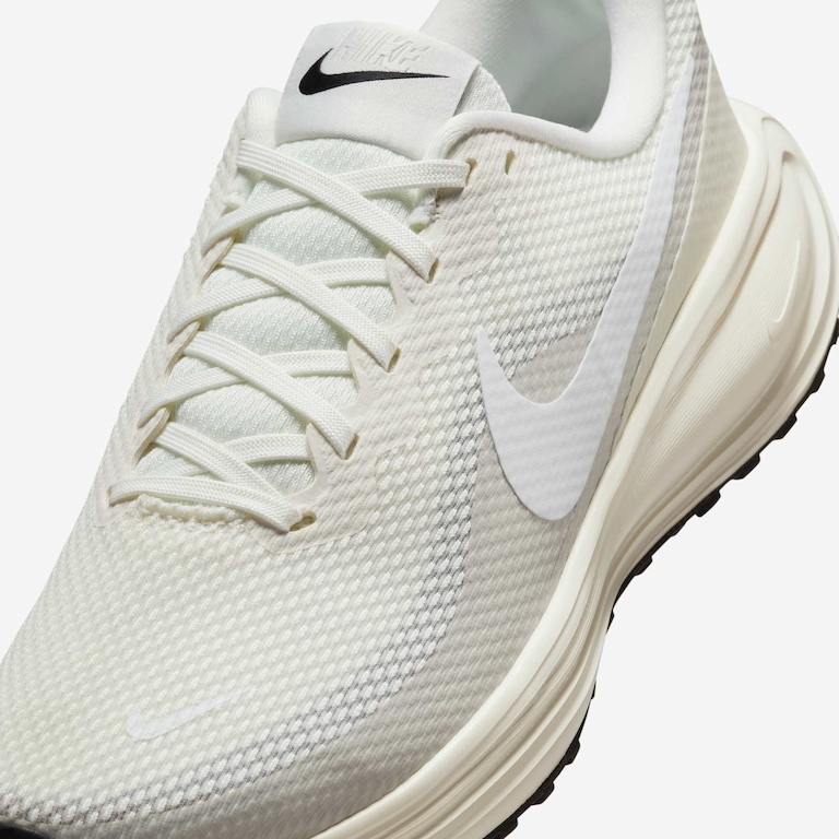 Tênis Nike Revolution 8 Feminino - Foto 7