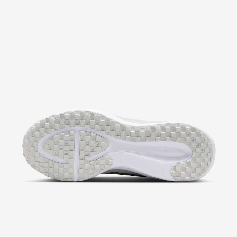 Tênis Nike Revolution 8 Feminino - Foto 2