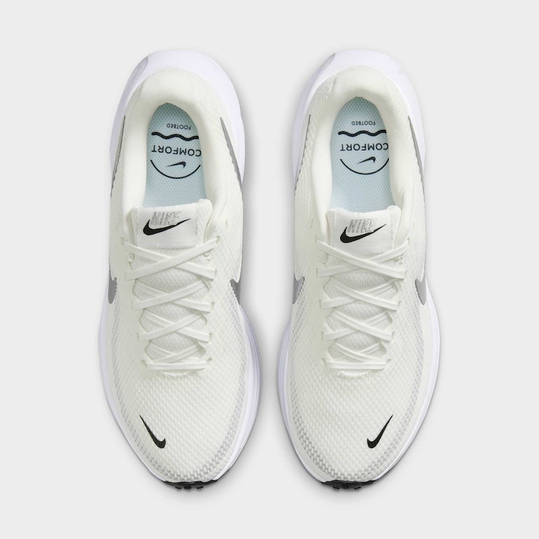 Tênis Nike Revolution 8 Feminino - Foto 4