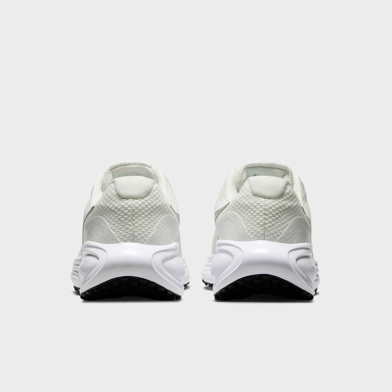 Tênis Nike Revolution 8 Feminino - Foto 6