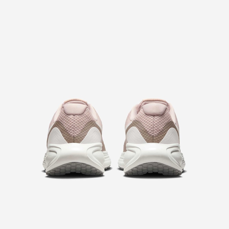 Tênis Nike Revolution 8 Feminino - Foto 6