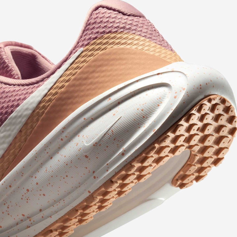 Tênis Nike Revolution 8 Feminino - Foto 8