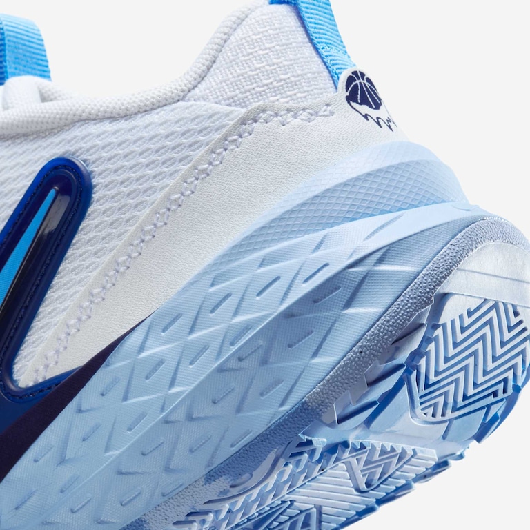 Tênis Nike Team Hustle D12 Infantil - Foto 8