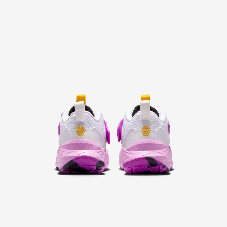 Tênis Nike Team Hustle D12 Infantil - Foto 6