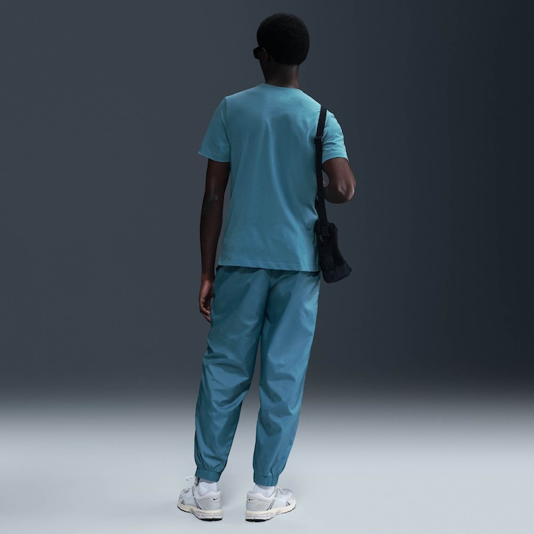 Camiseta Nike Sportswear 12MO Futura Masculina - Foto 5