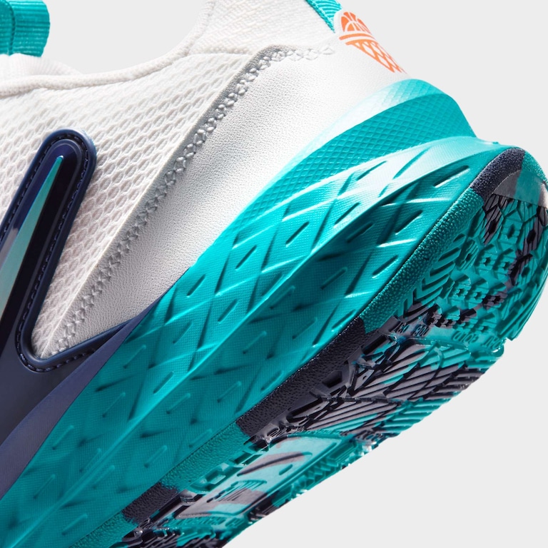 Tênis Nike Team Hustle D 12 Infantil - Foto 8