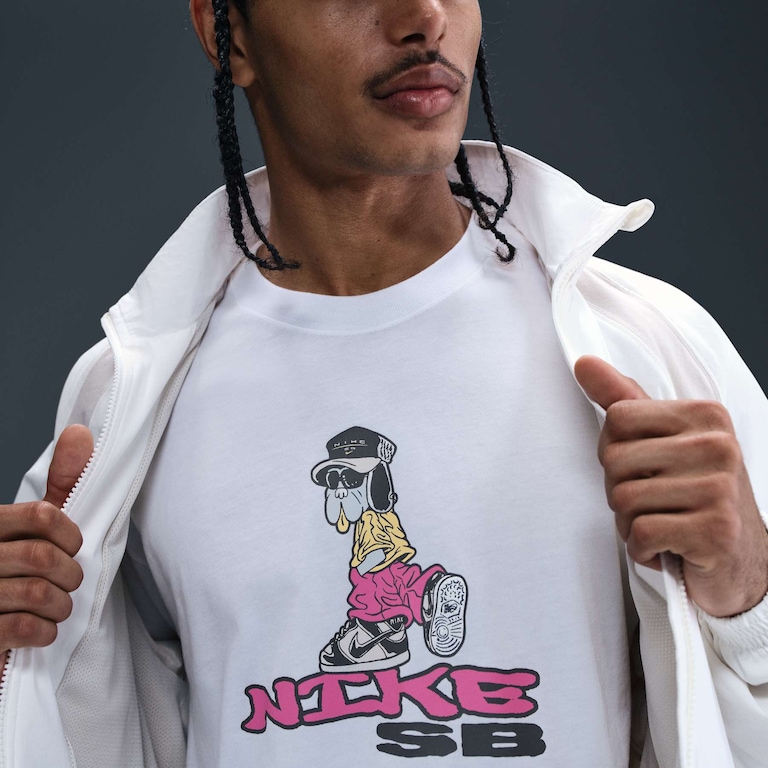 Camiseta Nike SB Dunk Dog Masculina - Foto 3